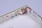 لافتة خروج طوارئ LED لون أحمر (معتمدة من UL للمواصفات الأمريكية والكندية)