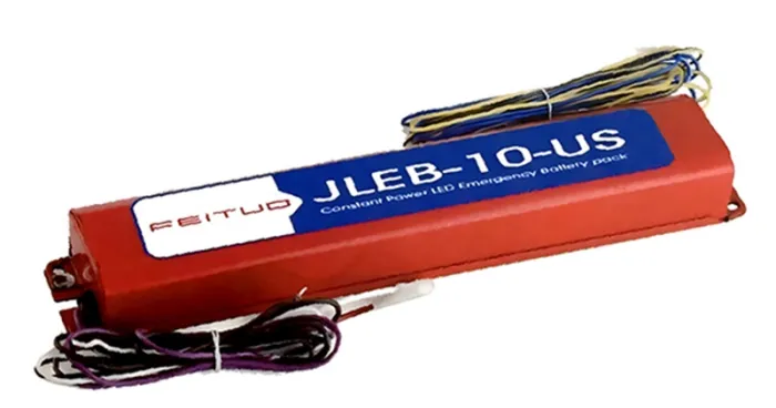 بطارية كشاف طوارئ  LED مدمجة (تصميم داخلي مضغوط)