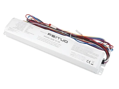بطارية كشاف طوارئ LED خارجية – عمر طويل وكفاءة عالية